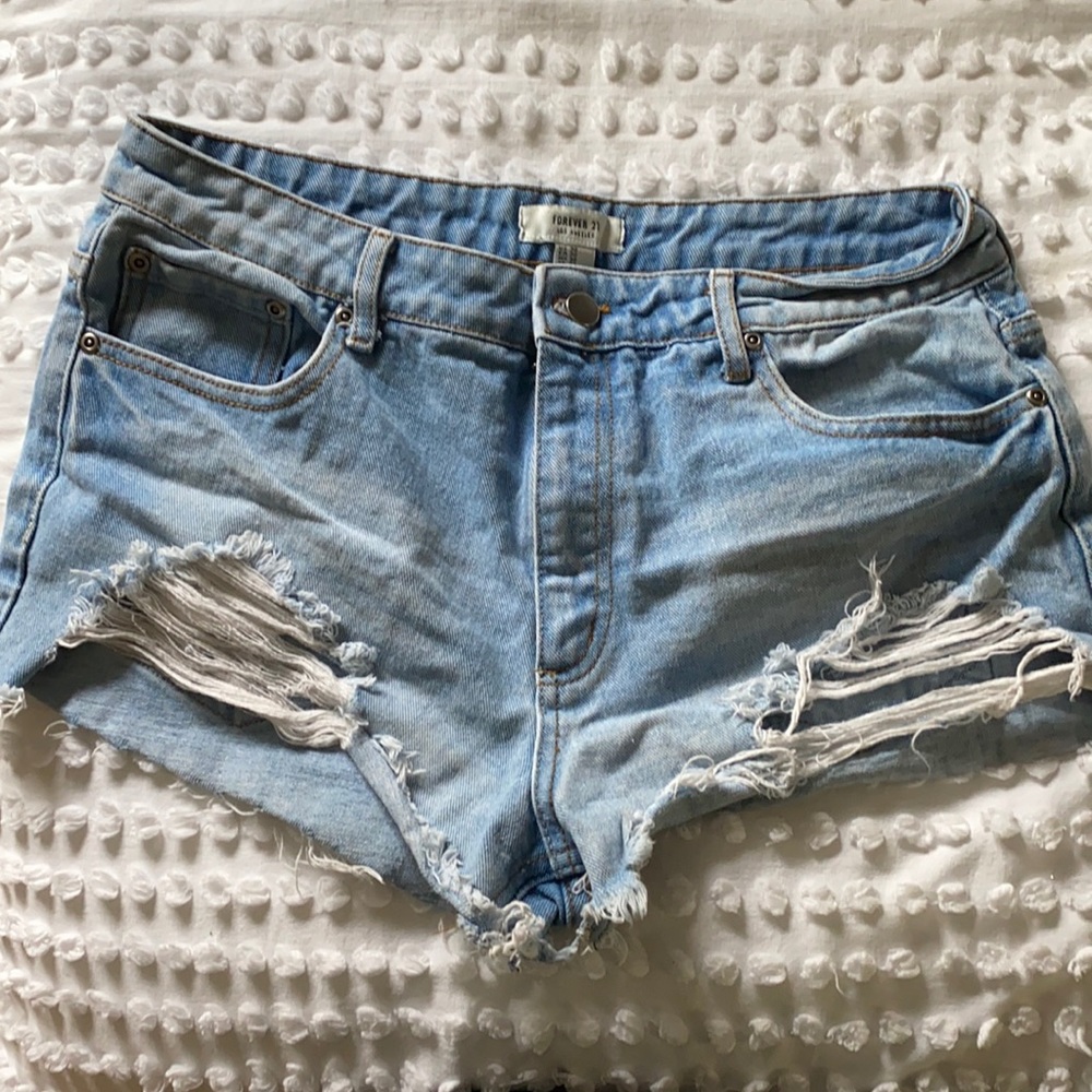 Forever 21 distressed shorts